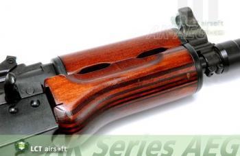 AKS 74 UN LCT 